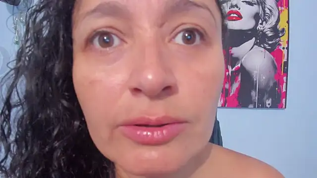  luna  sweet  online show from September 28, 7:25 am