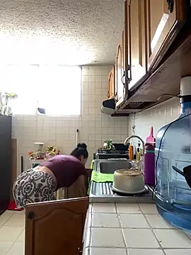 HealingHoney online show from April 19, 5:35 pm