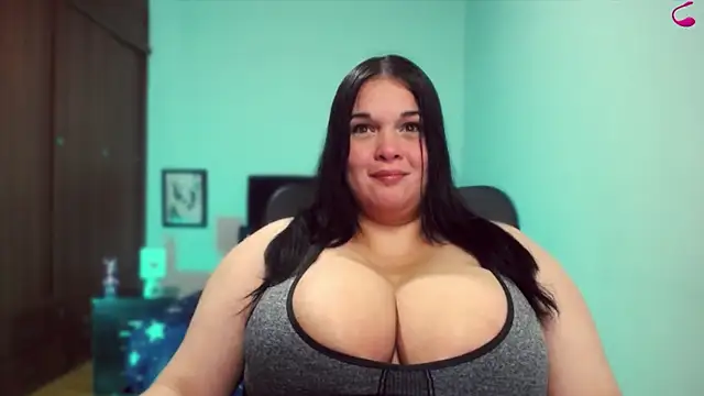 DanielaMendez online show from October 18, 8:28 am