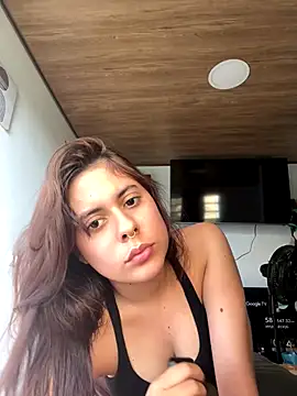 little isabela1 online show from November 19, 7:03 pm