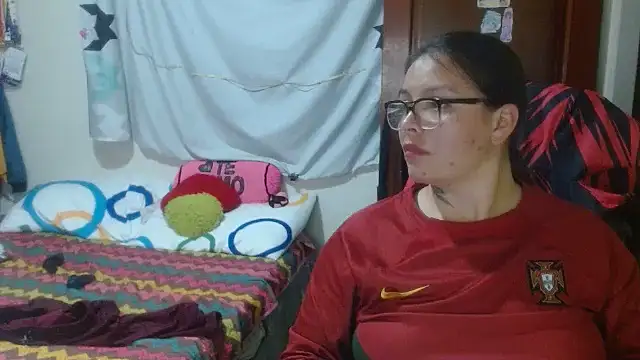 clayre and jill online show from November 7, 4:29 am