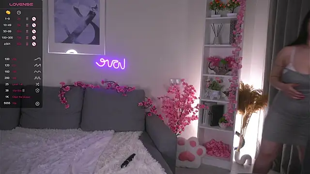 SallyReidj online show from December 14, 8:36 pm