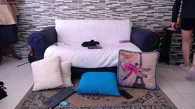 VioletaGomezCo online show from November 21, 2:19 pm