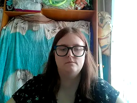 DesireMelissa online show from April 15, 7:42 am