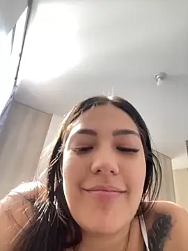 Latina vanessa online show from October 17, 8:01 pm