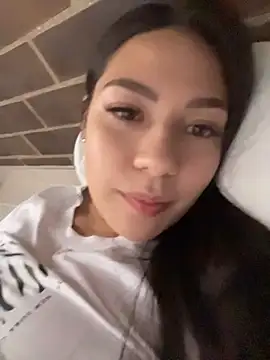Latina vanessa online show from May 4, 8:12 pm