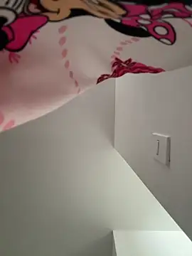 ashley Tompson1 online show from September 23, 12:25 pm