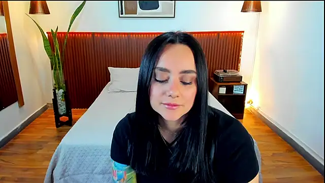 KatherineBond online show from September 19, 9:03 pm