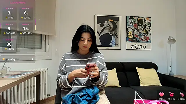 Arya 33 online show from November 18, 8:48 am