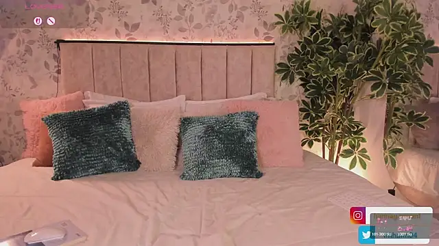 HannaSexTime online show from November 21, 1:40 am