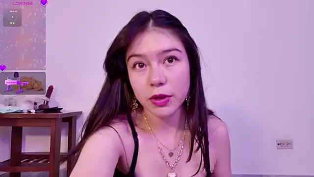 Snapshot of pink_flower_ chatting on September 11, 10:10 pm pink flower  online show from September 11, 10:10 pm