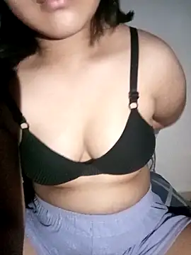 gelie23 online show from February 16, 5:02 pm