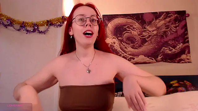 VanessaLincum online show from February 26, 8:24 am