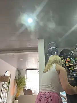 AtheneaRossi online show from March 5, 12:56 pm