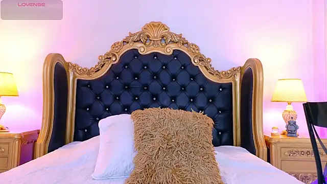 AdelinaVans online show from February 14, 11:56 am