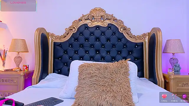 AdelinaVans online show from November 5, 11:26 am