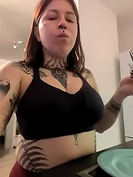 divine eve online show from November 5, 6:24 pm