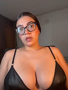 kathii95 online show from March 2, 1:27 am