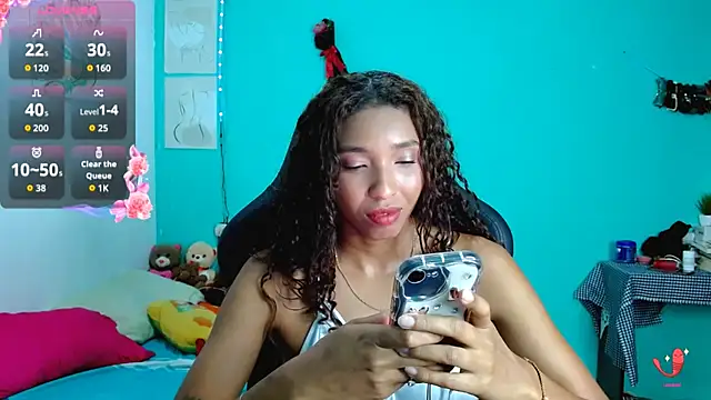 sensitive brunette online show from January 8, 9:41 pm