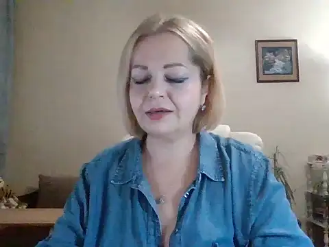 SofiyaPetrova online show from November 24, 8:22 pm