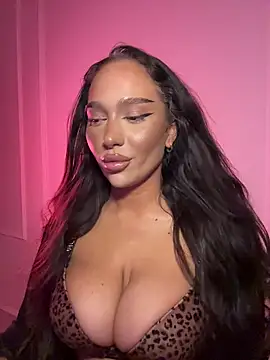 CardiSweetBaby online show from February 16, 8:30 pm