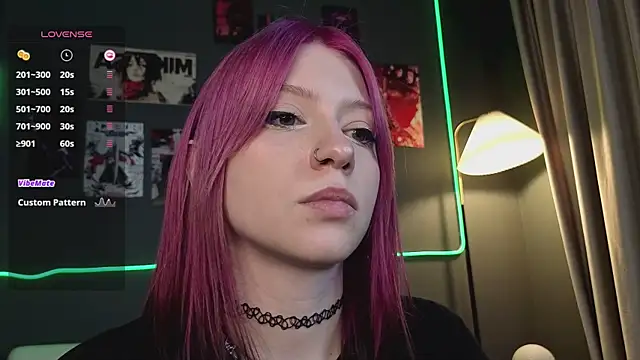 arielabradberry online show from April 14, 3:45 pm