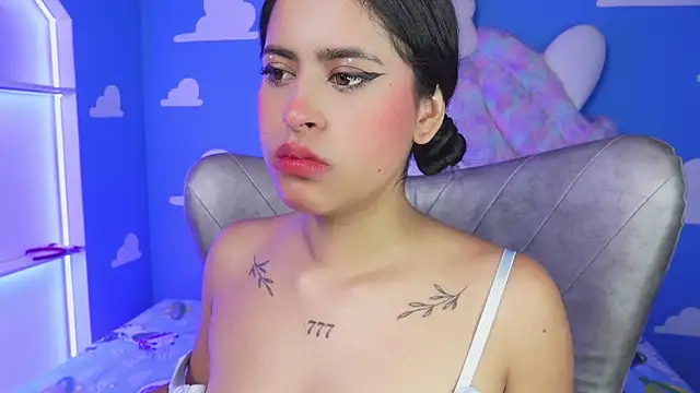 miss   anya online show from December 16, 11:05 am