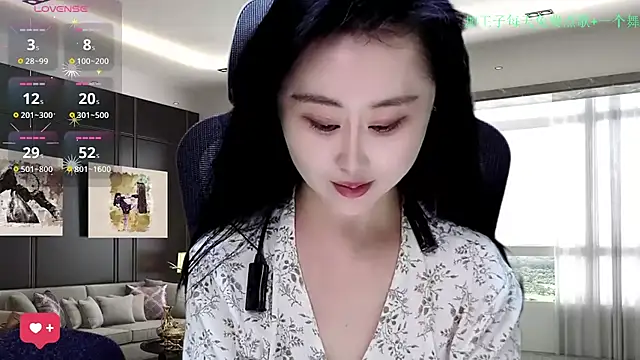 W-E-N-123 online show from December 3, 2:14 am