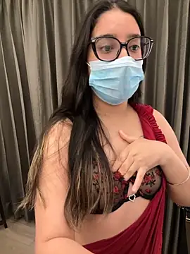jAsMinE678 online show from June 2, 4:41 pm