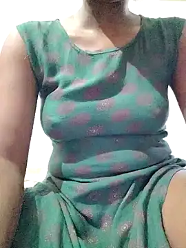 rituporna2004 online show from October 12, 4:26 am