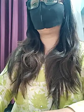 Aishwaryaa 69 online show from April 14, 1:44 pm