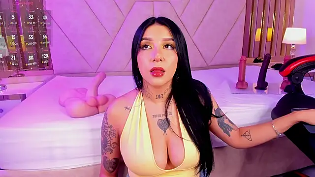 Leiaa  online show from January 7, 5:55 am