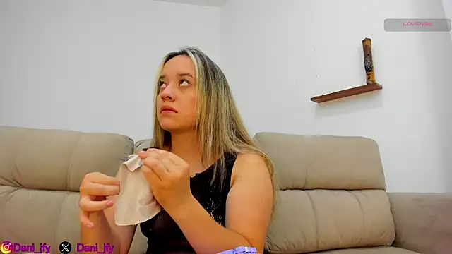 Dani javi online show from December 5, 1:05 am