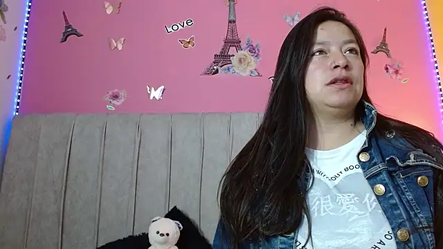 monickhot303av online show from September 12, 3:40 am