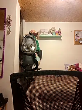 Snapshot of KasiaVenus_ chatting on October 30, 3:53 am KasiaVenus  online show from October 30, 3:53 am