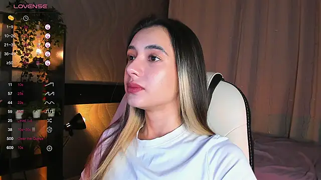 DarlaLike online show from December 14, 3:45 am