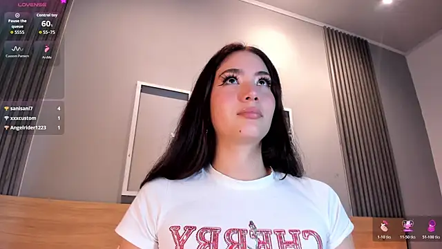 lunar leen online show from April 16, 8:41 pm