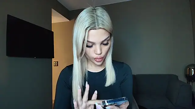 shayblonde online show from November 7, 9:42 pm