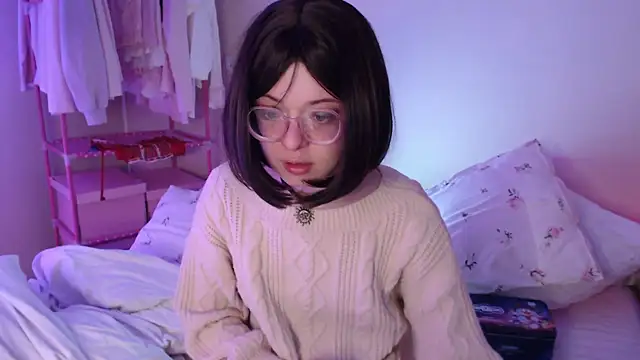 KatieMelone online show from March 9, 2:53 pm