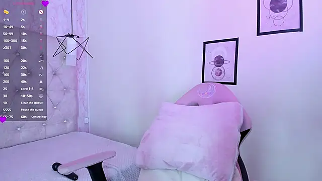 dayana harlow2 online show from February 14, 8:33 pm