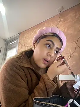 Miabonnett  online show from December 22, 12:41 pm