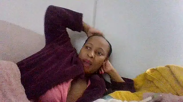 BabeAssXX online show from March 18, 2:44 pm