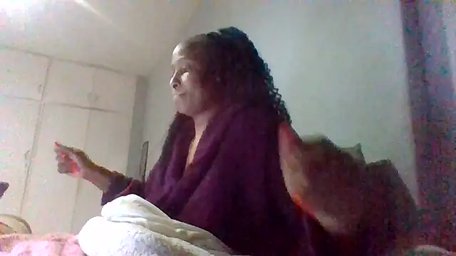 BabeAssXX online show from May 29, 4:27 pm