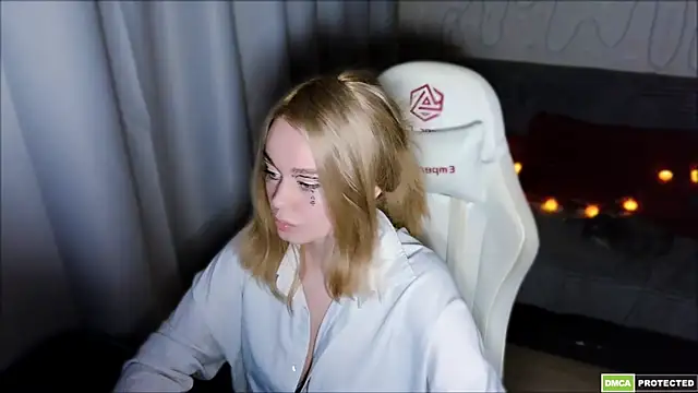 Bad Girl009 online show from October 28, 1:11 am