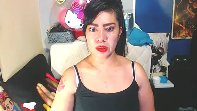 luisahott online show from February 6, 8:56 pm