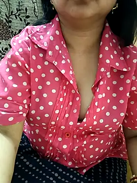 lovemesana online show from April 19, 10:04 am