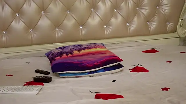 CarmellaAngel online show from September 25, 10:58 am