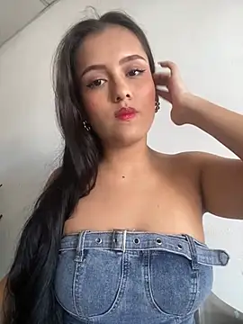 AbbyMillerrr online show from May 30, 9:11 pm