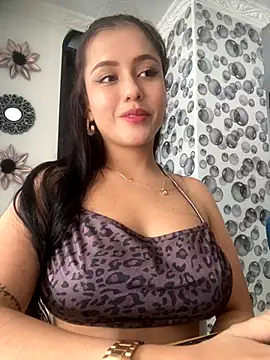 AbbyMillerrr online show from October 1, 6:35 pm