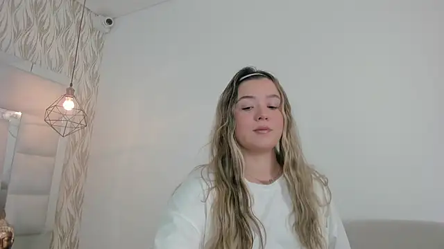 1m dalhia online show from February 24, 9:02 pm